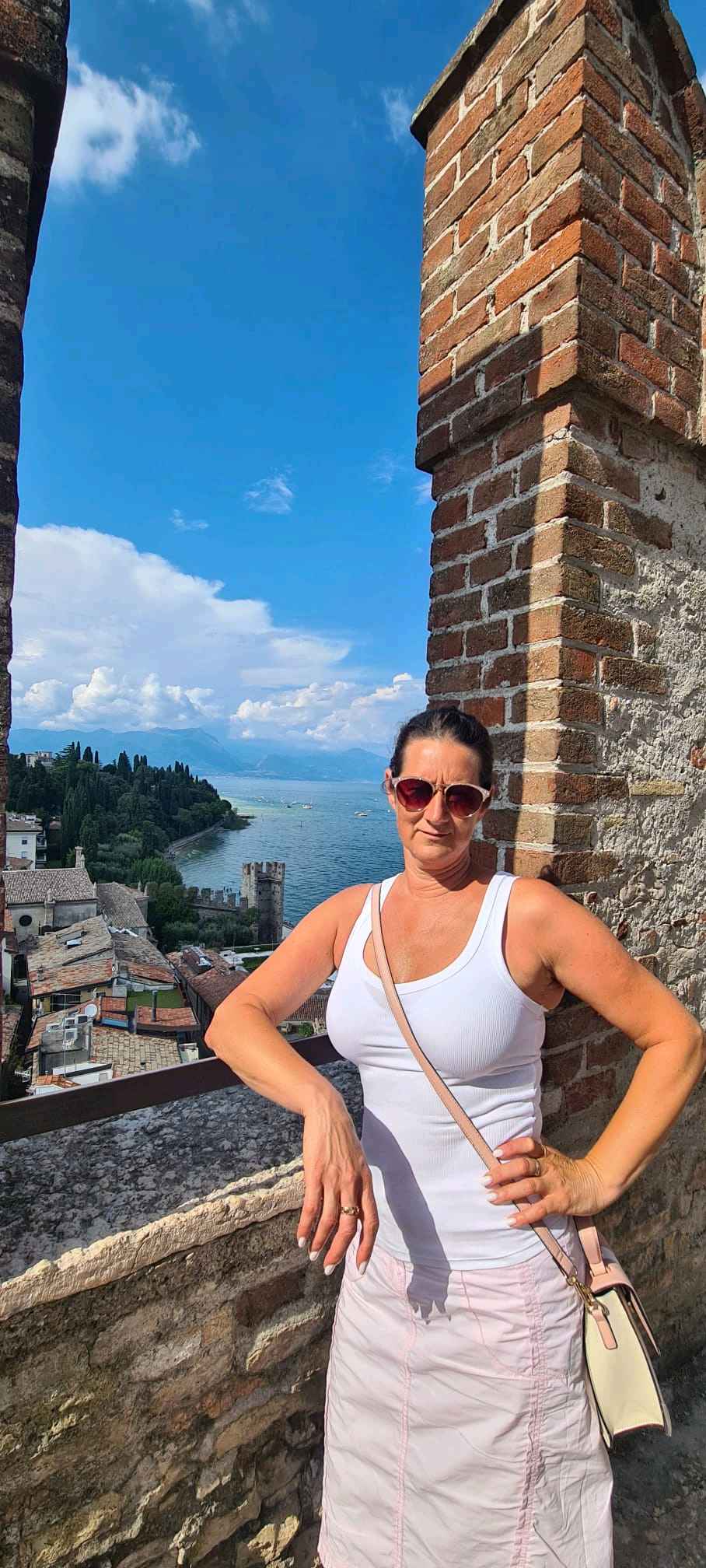 Andrea Zsazsánna Barabás