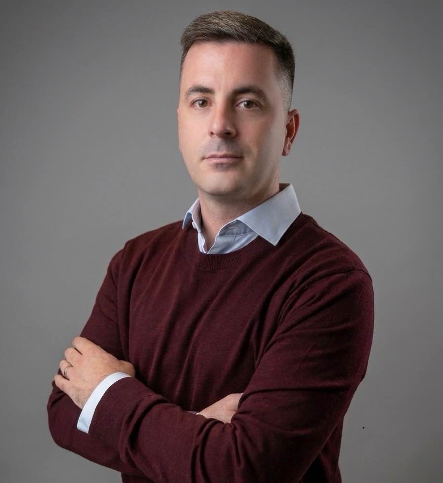 csaba gidofalvi